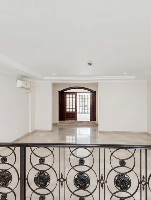 Se Vende Casa, Área Comercial, Urdesa Central, Guayas — imagen 2