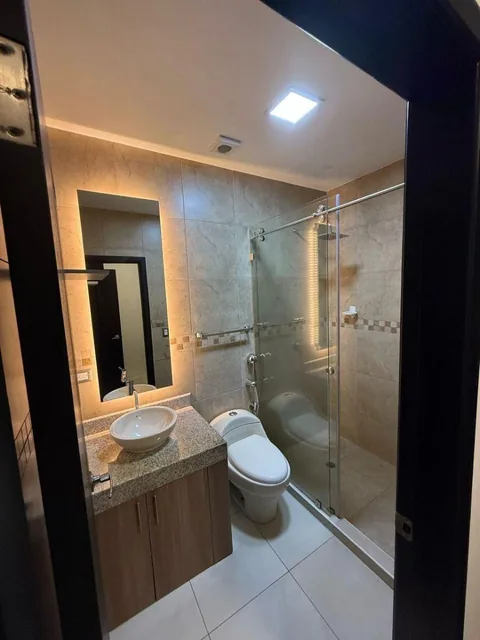 Urb Bosques de La Costa Departamento en Venta 2 Dorm., Guayas — imagen 4