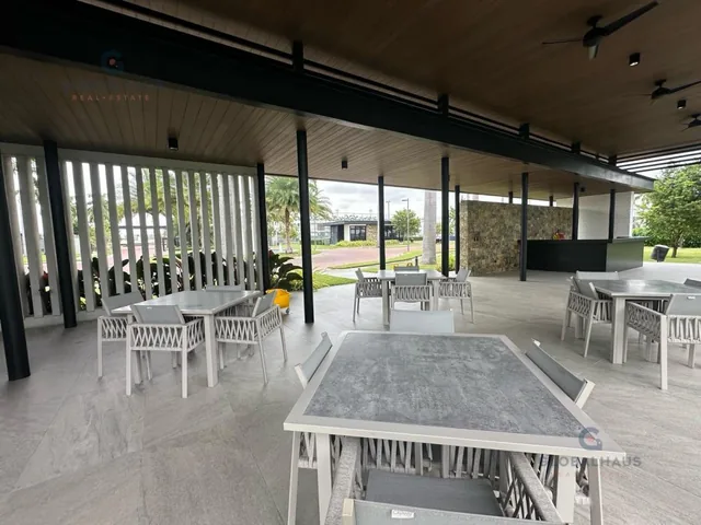 Terreno en Venta de 323.99 m² en Urb. Punta Barranca - Samborondón V. B. Guayas — imagen 2