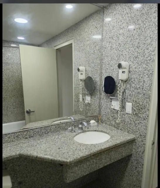 Departamento de Venta Kennedy Torres del Hilton, Guayas — imagen 3
