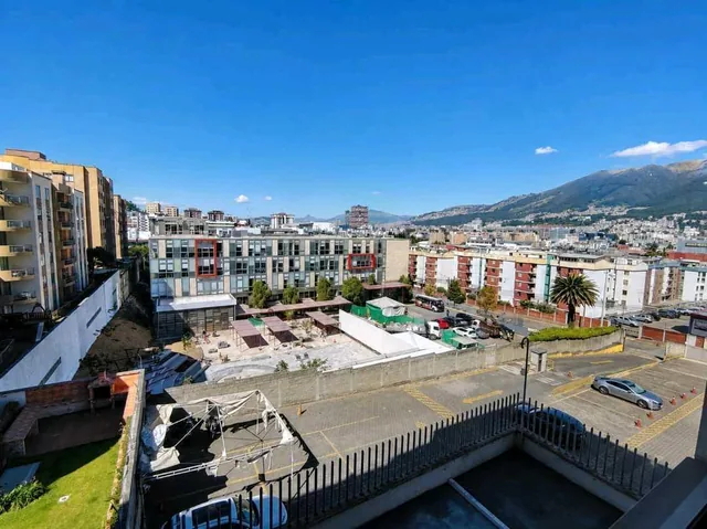 Moderna Suite en Venta – Sector Udla Granados — imagen 3