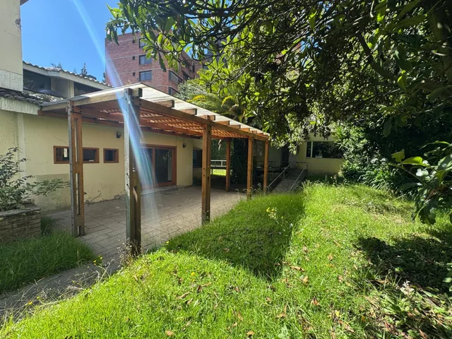Gran Terreno en Venta en Sector de La Whymper, Oportunidad Ideal Para Constructores E Inversionistas — imagen 4