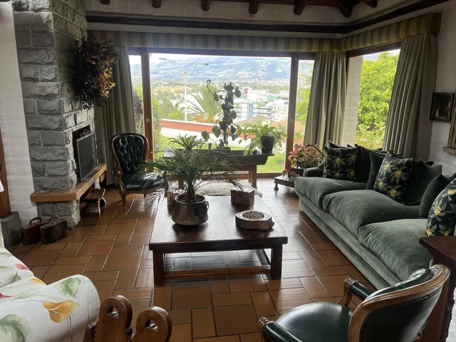 Venta Casa en cumbayá(La Primavera) en Urbanización Privada — imagen 5