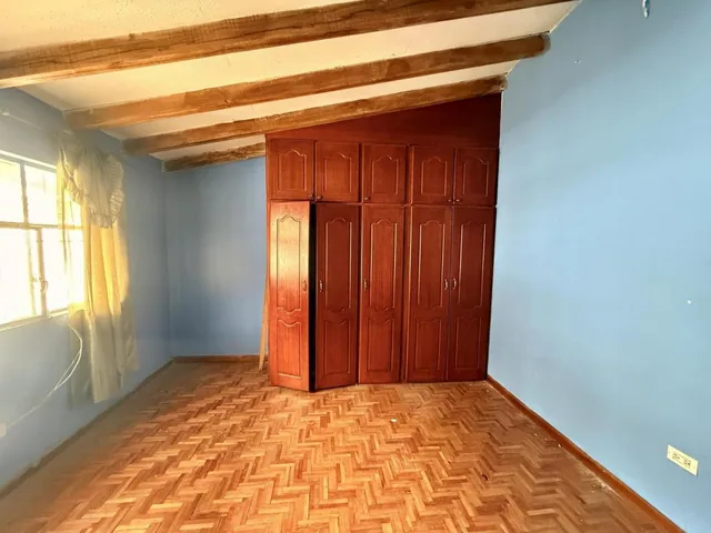 Casacasa en Venta | 4 Dorm. con Patios - Sector San Fernando - Quito — imagen 4