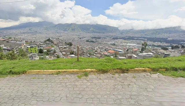 Terreno 300 m² en Venta Quitumbe - Pueblo Unido — imagen 2