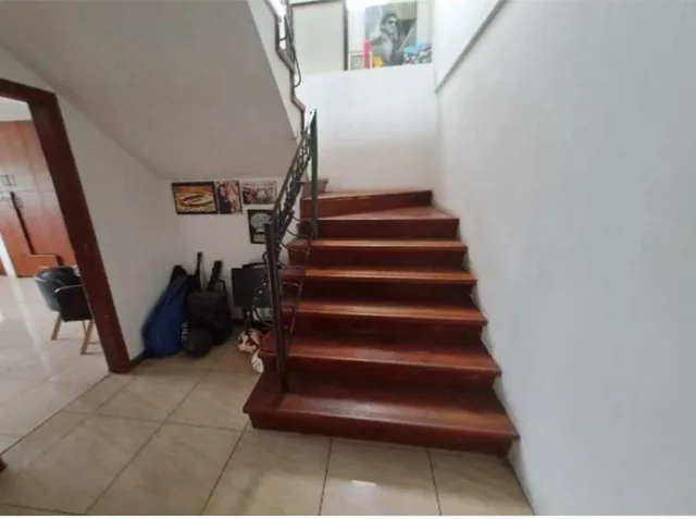 Samborondón - Guayaquil Tenis. Vendo Casa Esquinera, 5 Habitaciones, Patio con Piscina, Guayas — imagen 4
