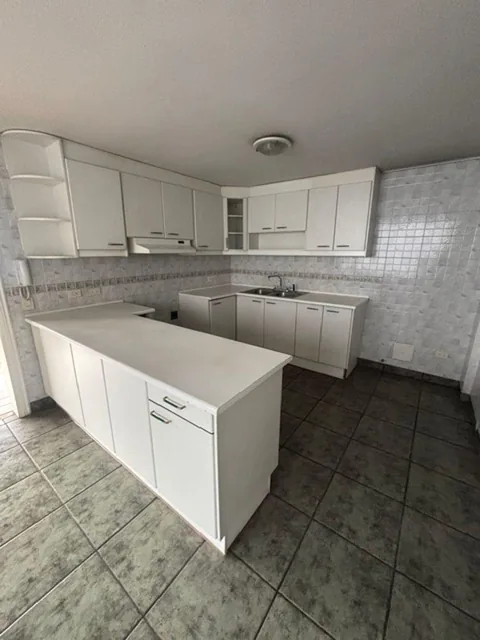 Vendo Departamento de Tres Habitaciones con Vista La Coruña — imagen 4
