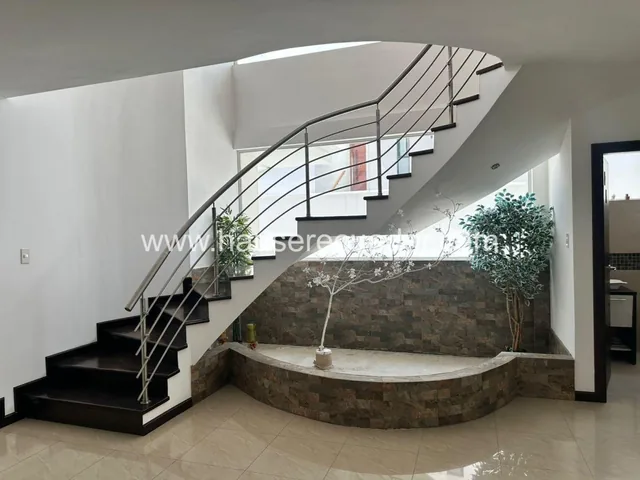 Casa Familiar 3 Habitaciones Mas Estudio, Jardín, Seguridad 24/7 y Exclusivas Áreas Comunales — imagen 4