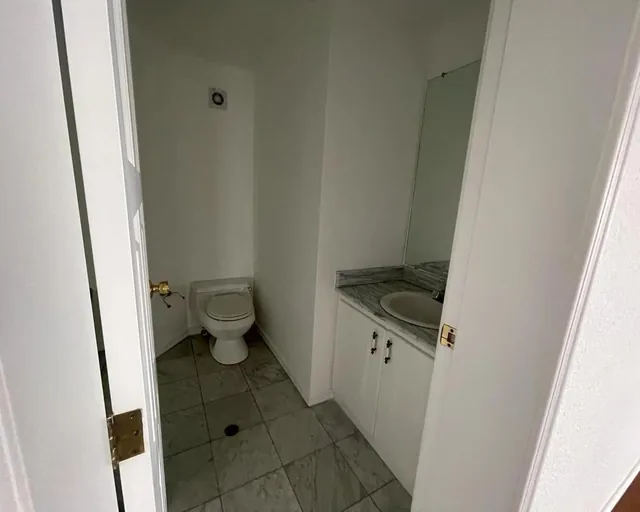 En Venta Amplio Departamento de 323 m², Remodelado / Granda Centeno/ *mm — imagen 3