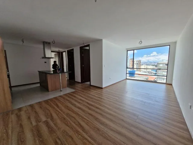 Vendo Departamento de 87 m por Estrenar en La Burgeois, Sector Rumipmba, Centro Norte Quito — imagen 4
