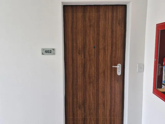 Vendo Departamento de 87 m por Estrenar en La Burgeois, Sector Rumipmba, Centro Norte Quito — imagen 2