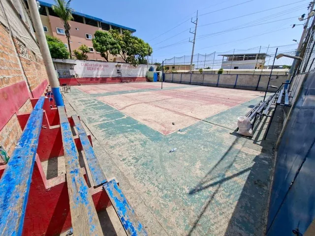 Terreno Comercial de Venta en Manta Zona Norte, Manabí — imagen 3