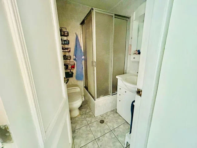 Departamento en Venta 3 Dorm. Isaac Albeniz Remodelado Cerca del Metro — imagen 3