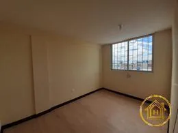 Casa en Venta de 3 Dorm. Dentro de Conjunto, Sector Bellavista de Calderón — imagen 2