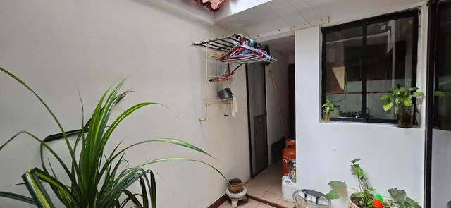 ¡Vendo Casa en Urdesa Central Sector Colegio Santo Domingo de Guzmán!, Guayas — imagen 4
