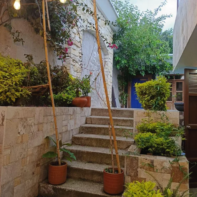 Casa con Piscina 1400 m² en El Valle de Los Chillos San Gabriel — imagen 5