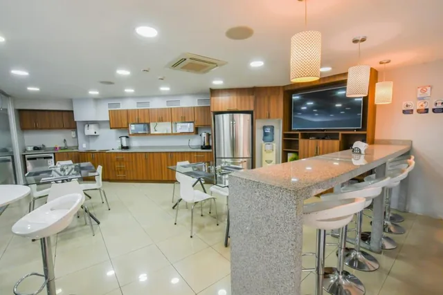 Oficinas Corporativas en Venta – Ubicación Estratégica - Plaza de Toros — imagen 2