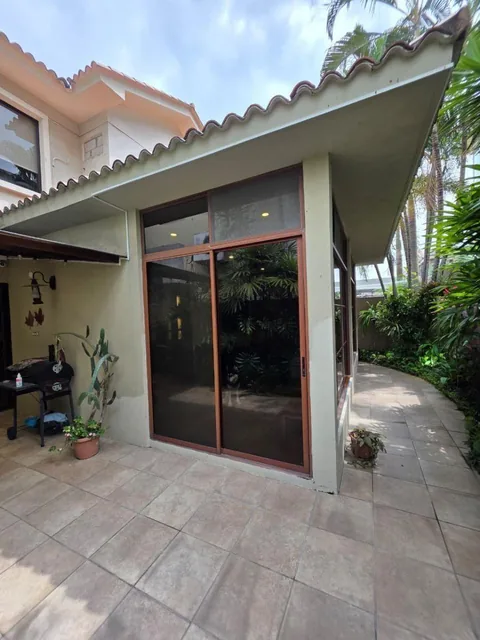 Samborondón Km 2.5 Casa en Venta, Guayas — imagen 4