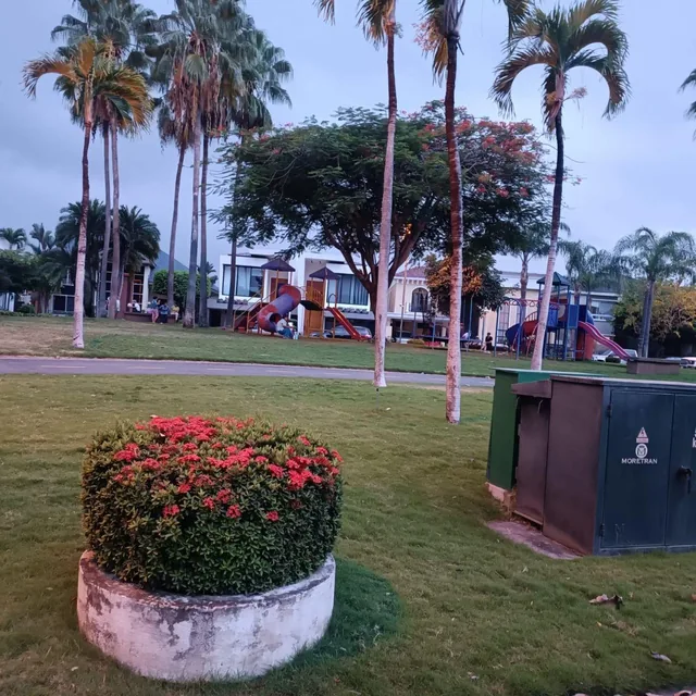 Terreno Bifamiliar en Venta de 660 m² en Samborondon, Guayas — imagen 5
