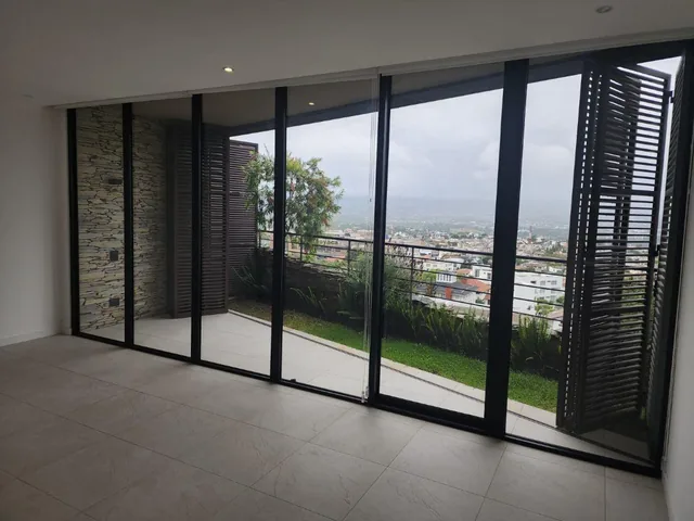 Departamento de Lujo con Jardín Privado | Aquarela Cumbayá — imagen 3