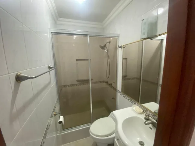Departamento - en Venta – Kennedy Norte con Parqueo, Guayas — imagen 3