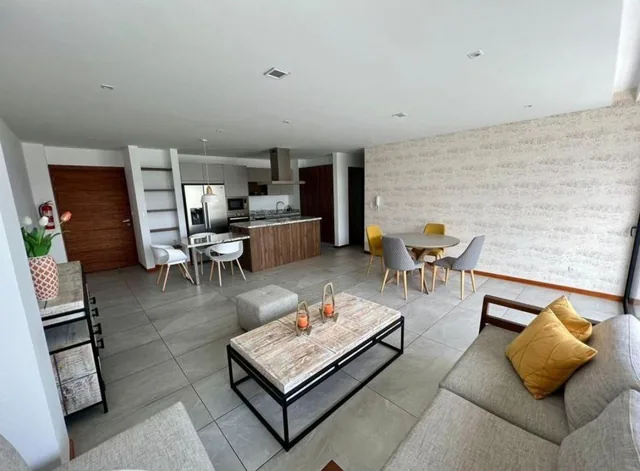 Vendo Departamento de 143 m² con 2 Habitaciones en Cumbayá + Patio + 2 Parqueaderos + Bodega — imagen 2