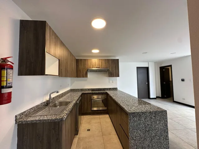 Vendo Bellavista Alta Excelente Departamento 2 Dorm., Terraza 1 Estacionamiento y 1 Bodega. Provincia de Pichincha — imagen 4