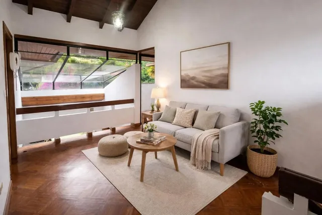 Vendo Casa Sector Cumbaya 1400 de Terreno 500 Construcción 650.000 Dólares — imagen 2