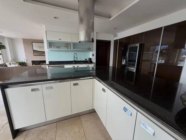 Vendo Fabulosa Casa Moderna 700 m² Construcción, Vistas, Jardines, Pérgolas — imagen 4