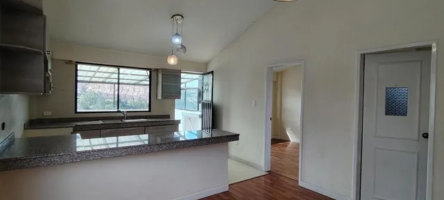 Venta Departamento Duplex en Segundo Piso con Excelente Vista Sector Las Orquideas — imagen 5