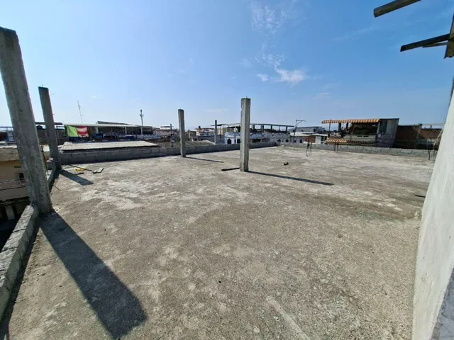 Casa Esquinera de Venta en Jaramijo, Manabí — imagen 2