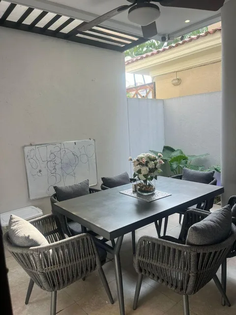 Samborondón Km 7 Vista Sol Casa de Venta, Guayas — imagen 5