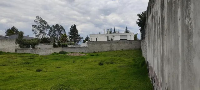 Terreno de Venta - Lomas de Monteserrin — imagen 2