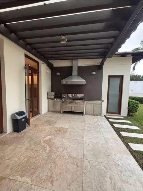 Plaza Lagos Hermosa Casa, Guayas — imagen 3
