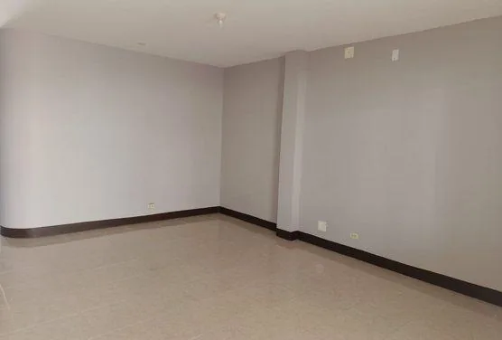 Se Vende Casa de Una Planta con Loza - W. Sánchez — imagen 2