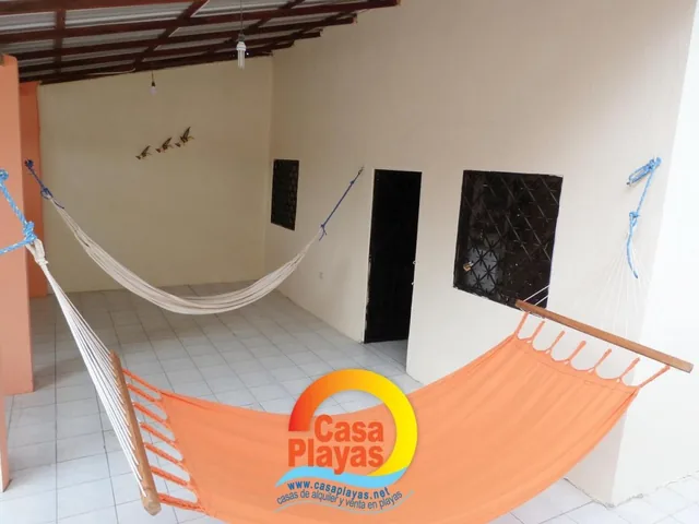 Vendo Casa en Playas Villamil, Av Sixto Chang, Vía a Karibao Engabao, Guayas — imagen 3