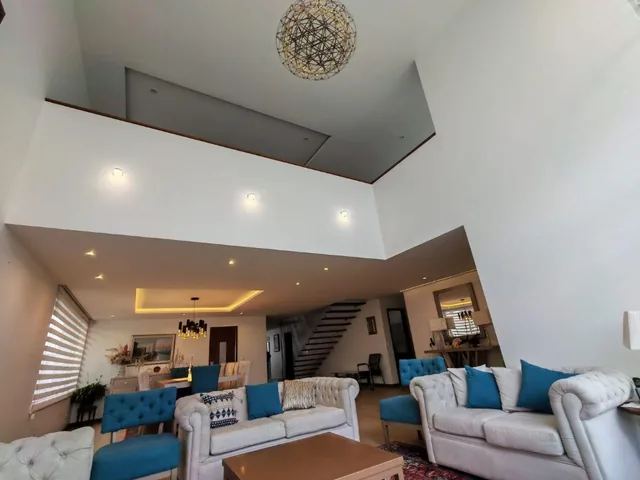 Vendo Espectacular Casa de Lujo en Cumbayá – Sector La Primavera 2 — imagen 3