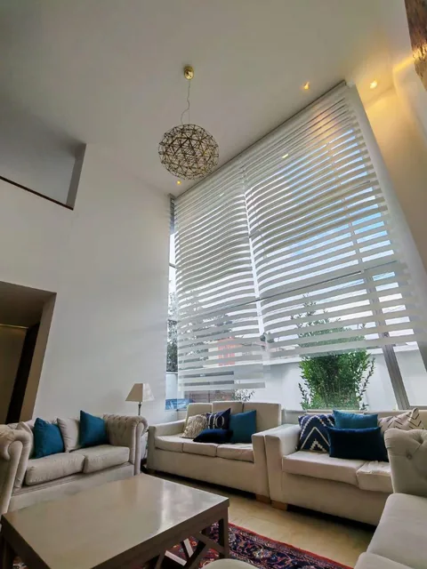 Vendo Espectacular Casa de Lujo en Cumbayá – Sector La Primavera 2 — imagen 2