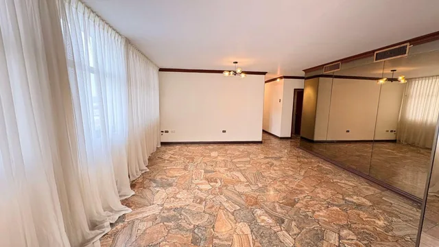 Venta Departamento Remodelado Condominio San Sebastian (Barrio Centenario), Guayas — imagen 3