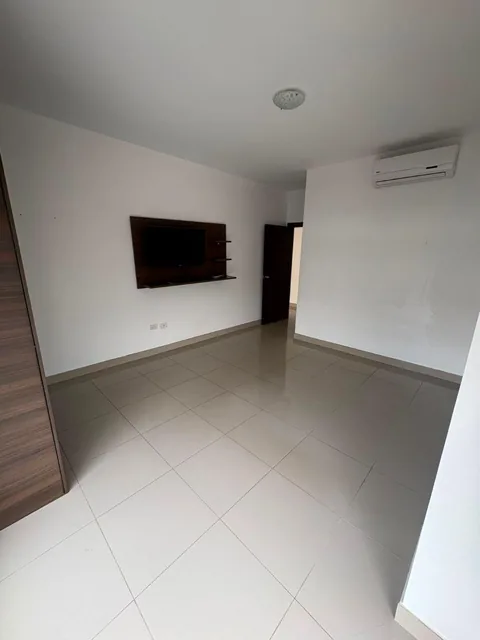 Se Vende Departamento en Urbanización Puerto Azul, Vía a La Costa, Guayas — imagen 5