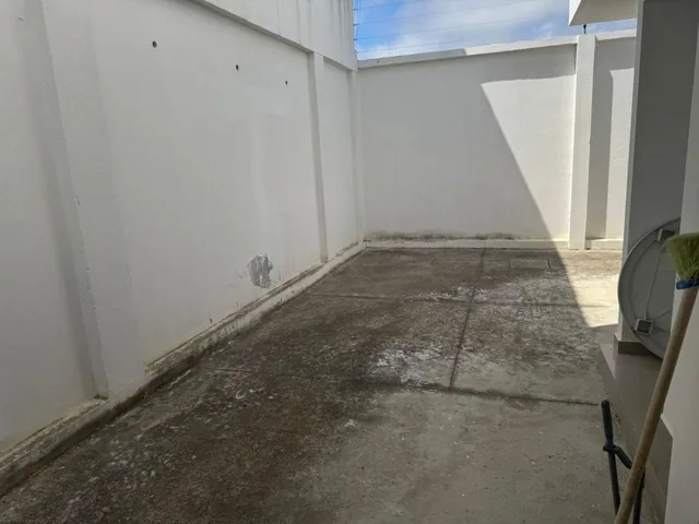 La Casa en Venta en La Urbanizacion Luxor, Manabí — imagen 3