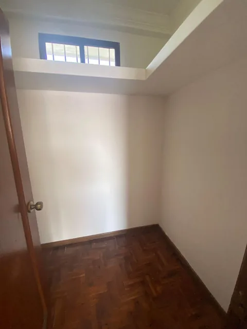 Espectacular Casa Esquinera de Lujo en Venta - Urbanización Olivos 3 | 824 m² de Terreno, Guayas — imagen 4