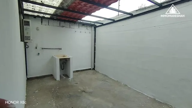 Casa en Venta a Dos Minutos del Coral en Calderon con Seguridad 24/7 — imagen 3