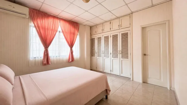 Venta Casa en La Garzota, Norte Gye (Caroze), Guayas — imagen 2