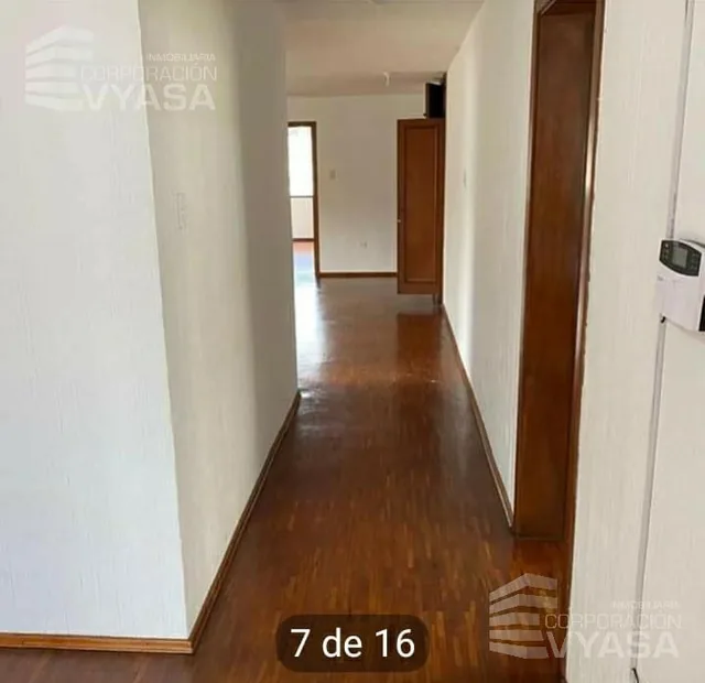 La Pradera - Bello Horizonte, en Venta Amplio Departamento 240 m² — imagen 2