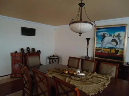 Amplia Casa Sector Rancho San Francisco - Vista Grande — imagen 2