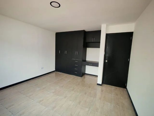Casa a Estrenar en Venta Sector Conocoto — imagen 2