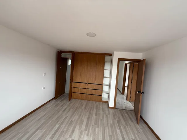 Ultimo Departamento Vip con Garaje en Misicata (V3128), Azuay — imagen 2
