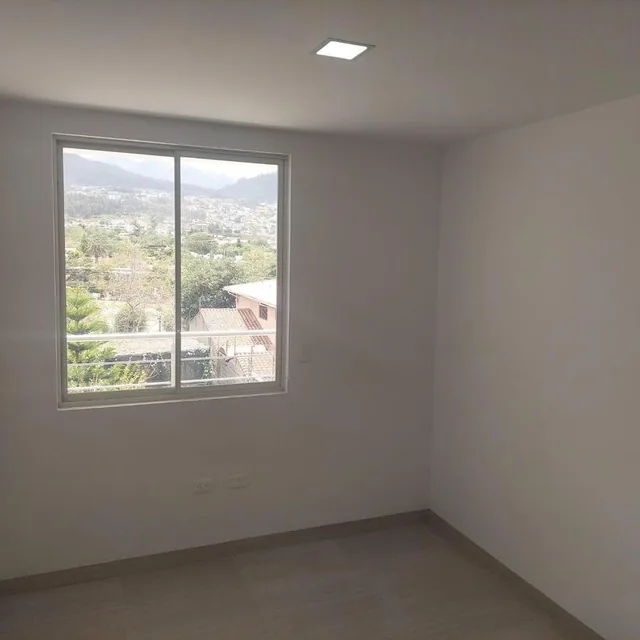 Departamento de Venta Cumbayá, La Primavera — imagen 2
