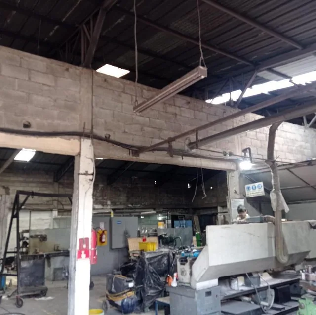 Se Vende Terreno con 4 Galpones, Sector Norte de Quito. Uso Industrial. Provincia de Pichincha — imagen 5